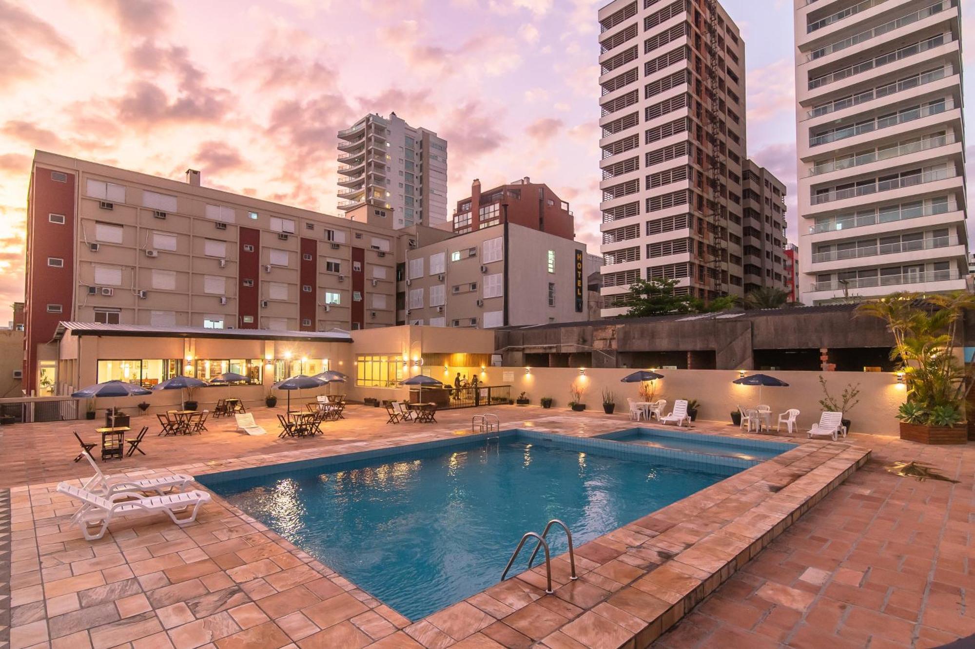 Farol Hotel Torres Εξωτερικό φωτογραφία